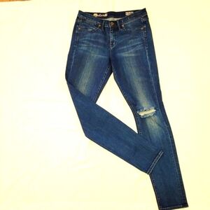 Madewell Skinny Skinny Medium Wash distressed Jeans size 29/32